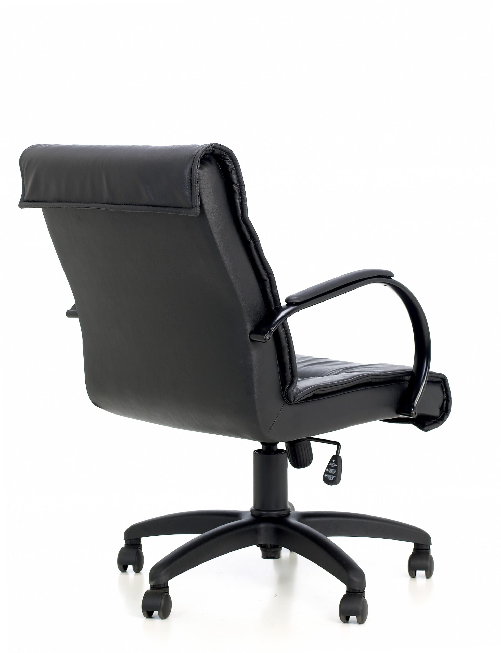 Sillón ejecutivo Trento de respaldo medio color negro